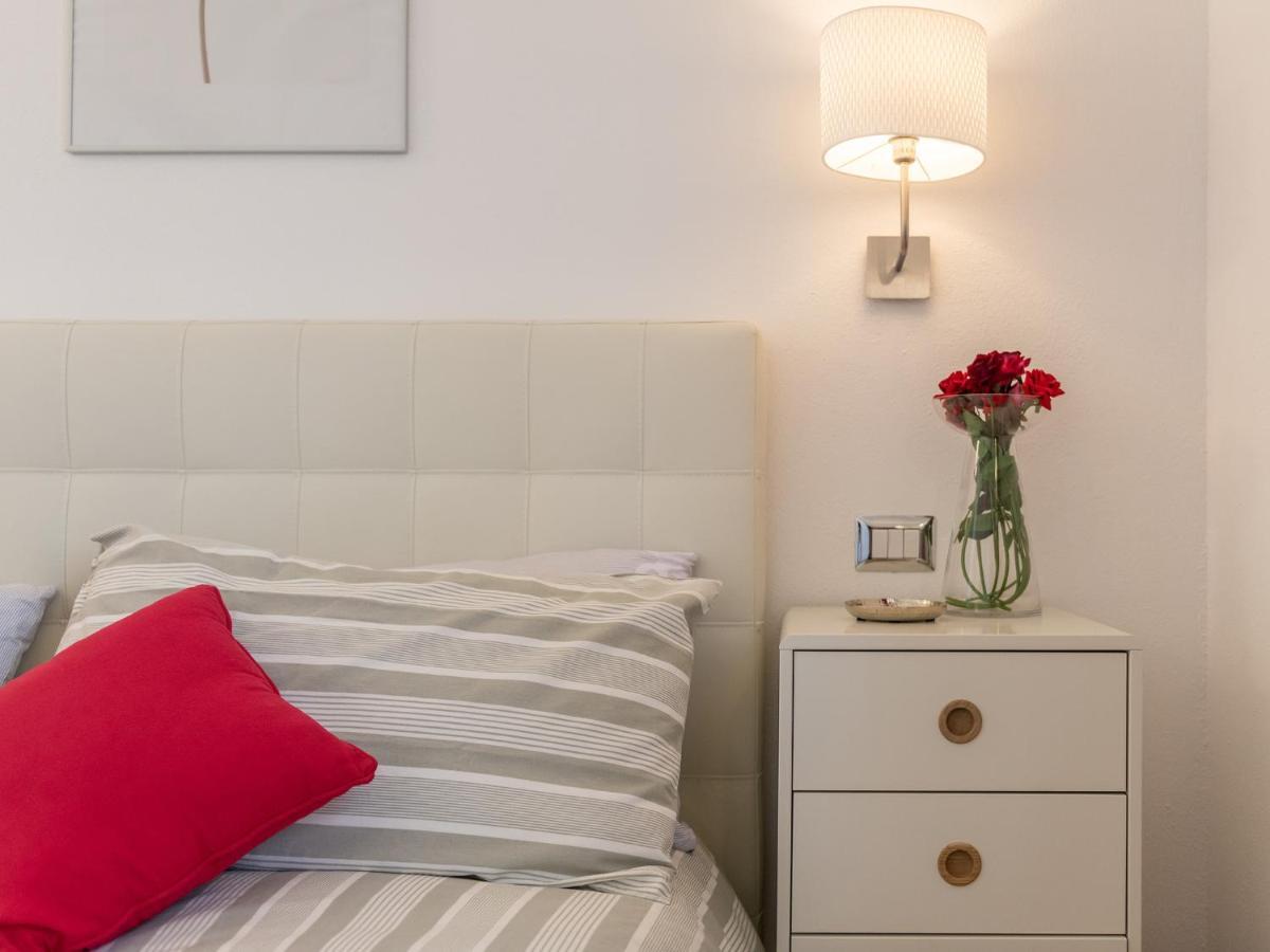 Casa Alla Marina Del Porto Di Cagliari Apartment ภายนอก รูปภาพ