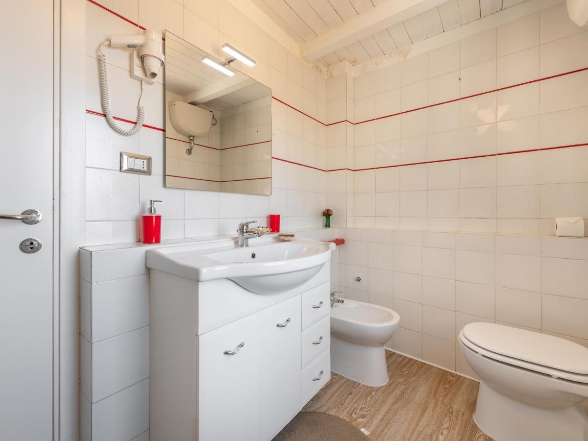 Casa Alla Marina Del Porto Di Cagliari Apartment ภายนอก รูปภาพ