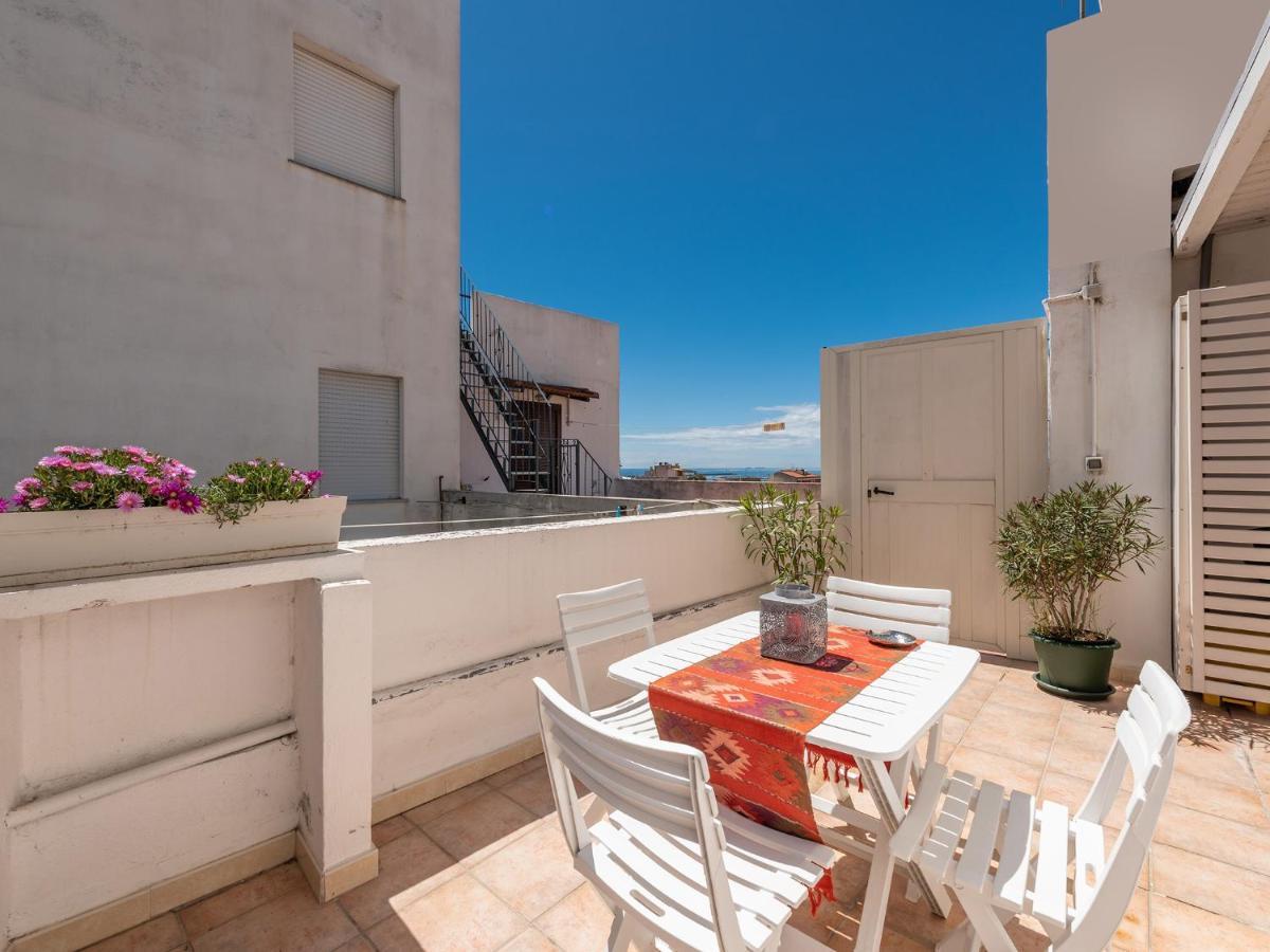 Casa Alla Marina Del Porto Di Cagliari Apartment ภายนอก รูปภาพ