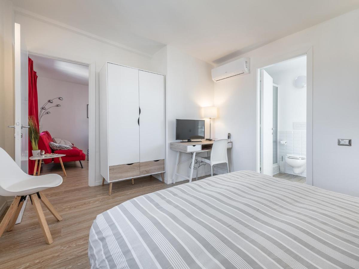 Casa Alla Marina Del Porto Di Cagliari Apartment ภายนอก รูปภาพ