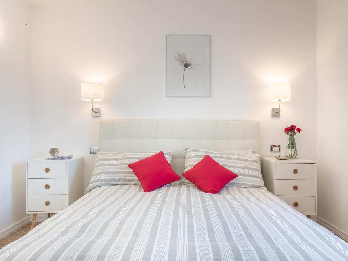 Casa Alla Marina Del Porto Di Cagliari Apartment ภายนอก รูปภาพ
